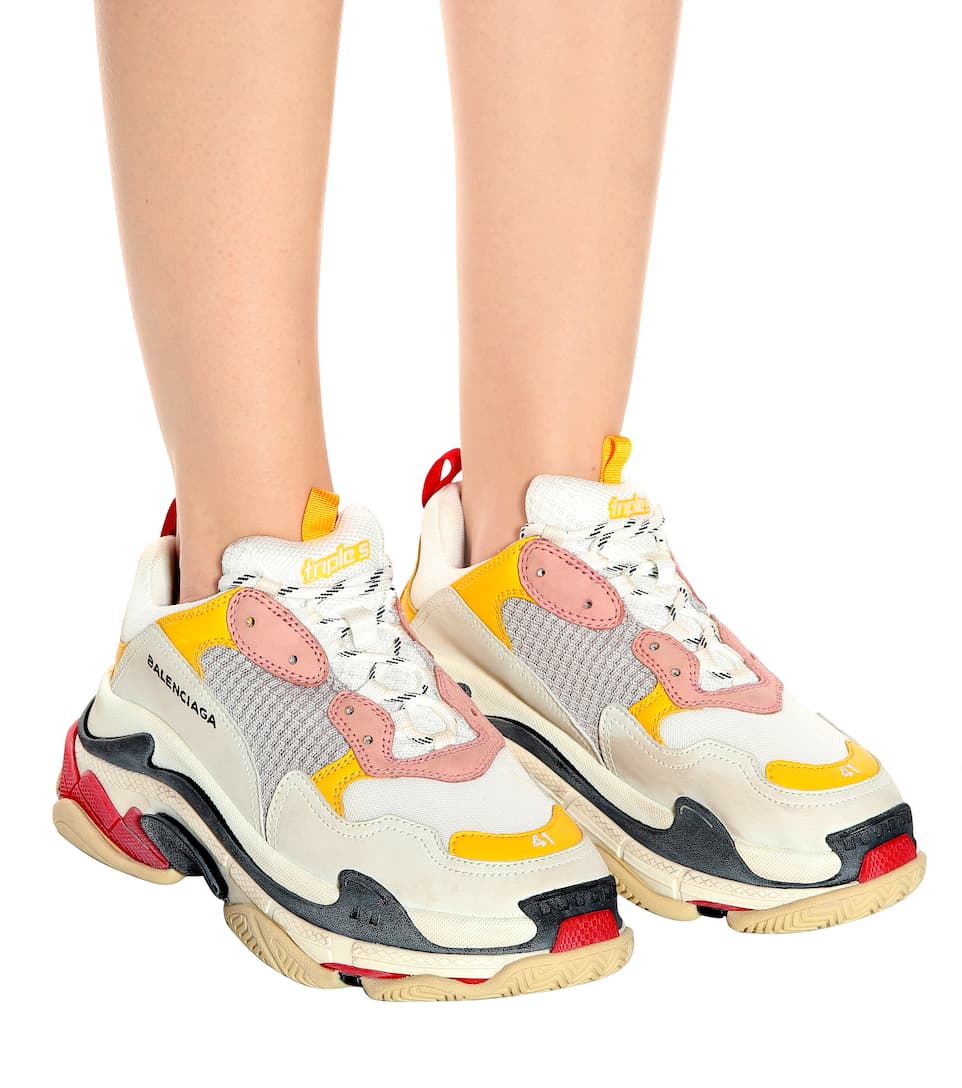 balenciaga shoes triple s